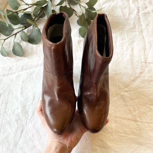 Brown genuine leather ankle platform boots. MAX STUDIO UMBERTO/ COGNAC - Picture 13 of 16